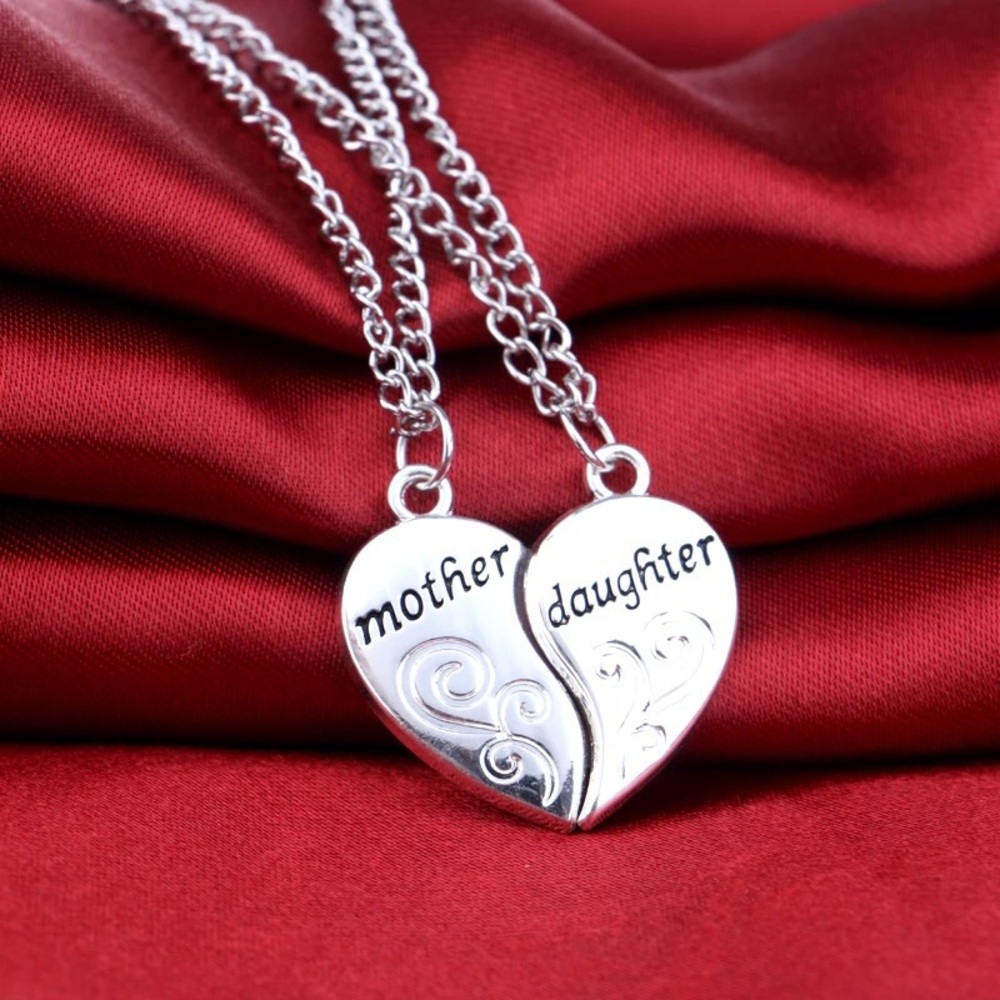Mother daughter broken heart necklace 2 sets